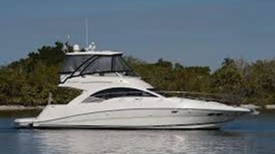 Photo of 48’ Luxury Sea Ray Yacht Rental in New York