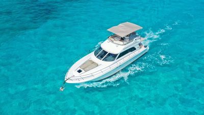 Photo of 52 ft SeaRay  For Charter In Cancun