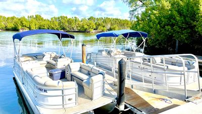 Photo of 🤩 27’ Party Pontoon 🤩 for Rent in Hollywood, FL.