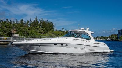 Photo of 51’ Luxury Yacht - Party friendly w/climate controlled cabin 