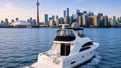 Photo of A luxury 40ft double decker Luxury Yacht 