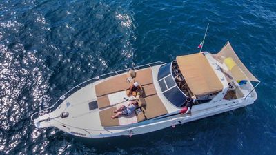 Photo of Sea Ray 42 ft 