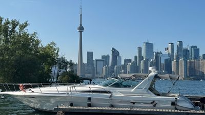 Photo of 47 Foot Sea Ray 