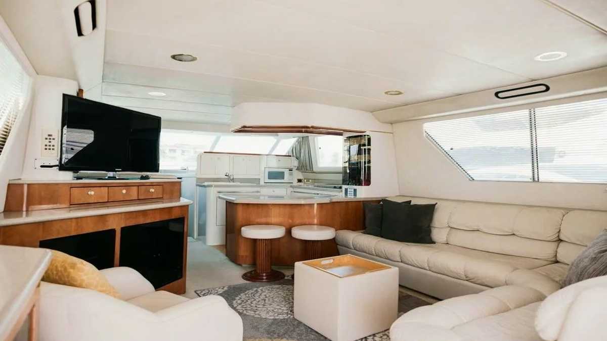 Listing photo J4O2aIyCQtsS_QpzN07aC 8/11