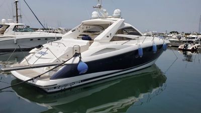 Photo of 57’ SUNSEEKER YACHT -in Toronto