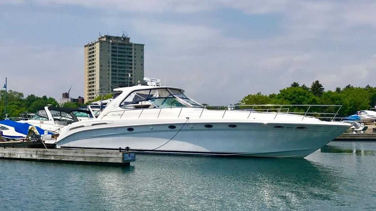 Main Listing Photo
