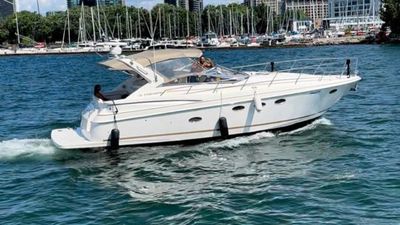 Photo of 40ft Luxury Motor Yacht for Parties and Tours in Toronto