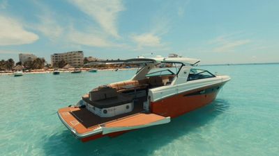 Photo of Searay 400  For Rent In Cancun