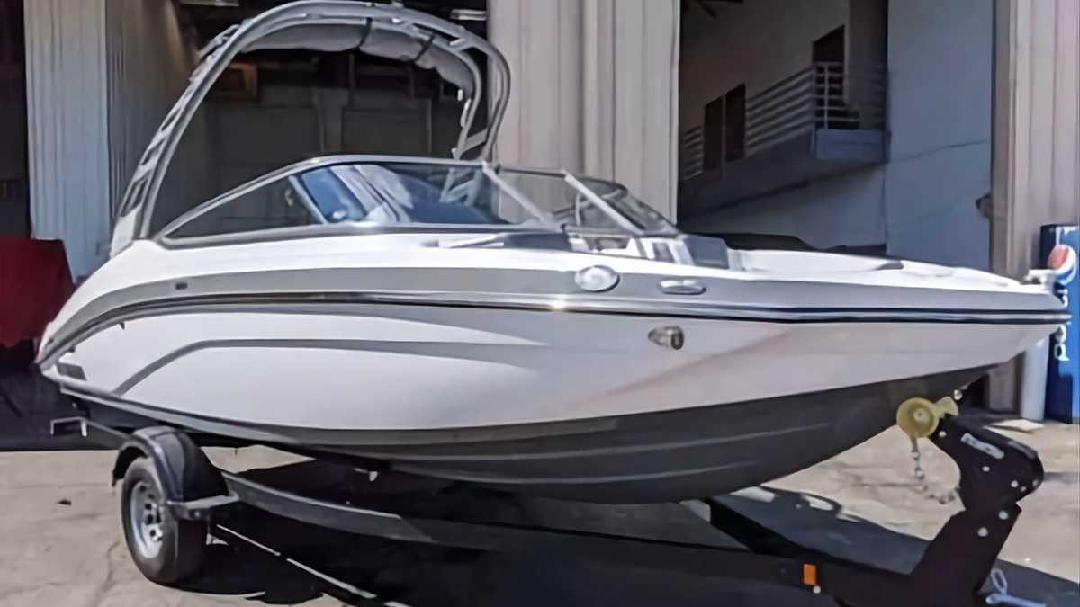 Listing photo 60uUPv7gtFOvGMl-2bN2A 2/3