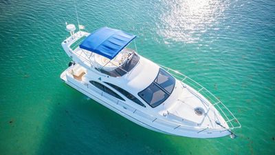 Photo of Azimut 42 Ft 