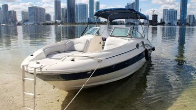 Photo of Enjoy 7!!!!!!! Identical 26' Sea Ray Sundeck in Miami! Always Available! (HUGE WEEKDAY DISCOUNTS)