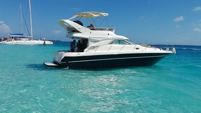 Photo of SeaRay 47 Flybridge 