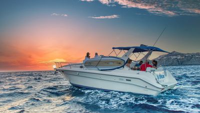 Photo of 33ft Sea Ray Express Cruiser with open bar!