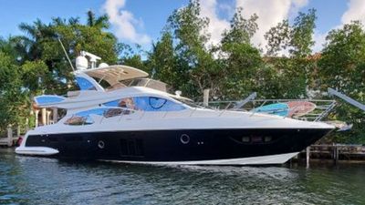 Photo of 60 Azimut Flybridge for Rent in Miami