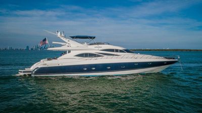 Photo of 84' Sunseeker "leolena"  for rent  in Miami, Florida
