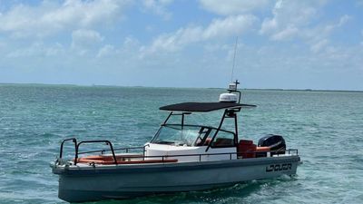 Photo of axopar 28 for rent in Cancun