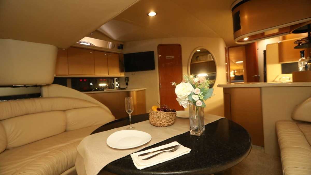 Listing photo OXMWq3w_FBCiAaO91pC0k 12/18
