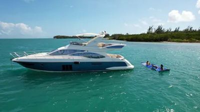 Photo of AZIMUT 60 FLYBRIDGE Luxury Yacht for Charter in Miami